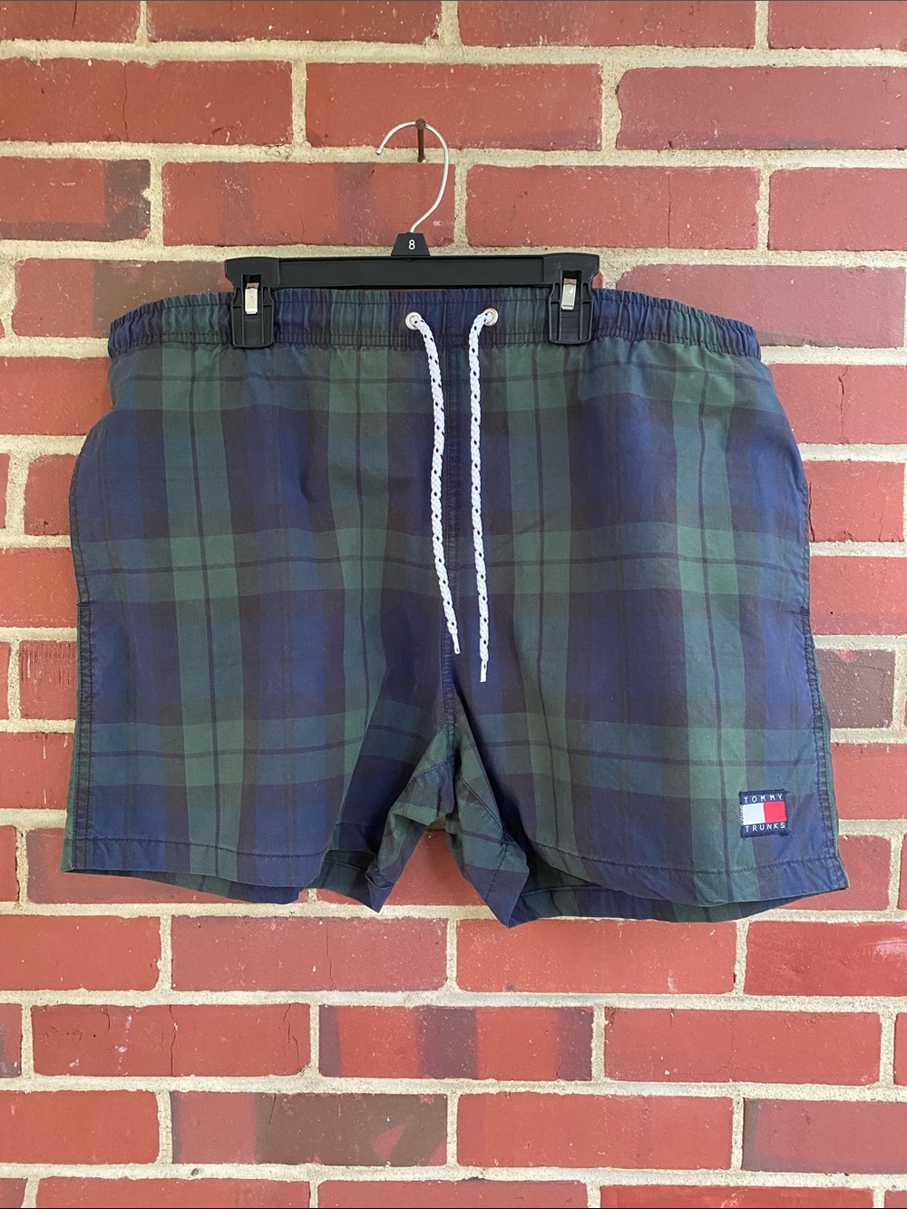 Tommy Hilfiger Vinatge Y2K Men’s Green & Navy Plaid Swim Trunks Size Medium